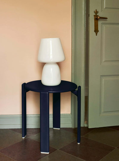 Hay Rey stool
