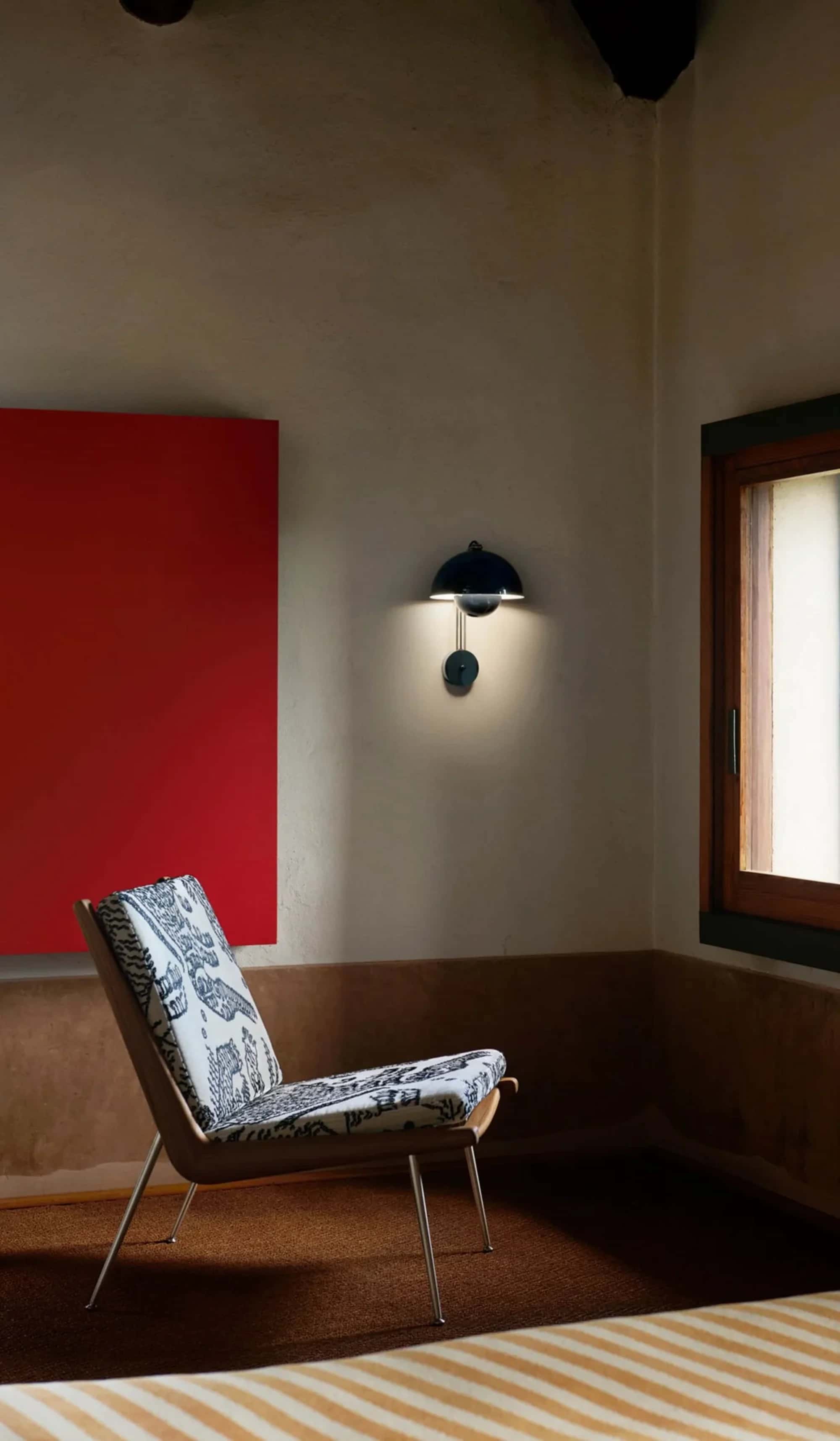 &Tradition Flowerpot VP8 wall lamp, grey beige