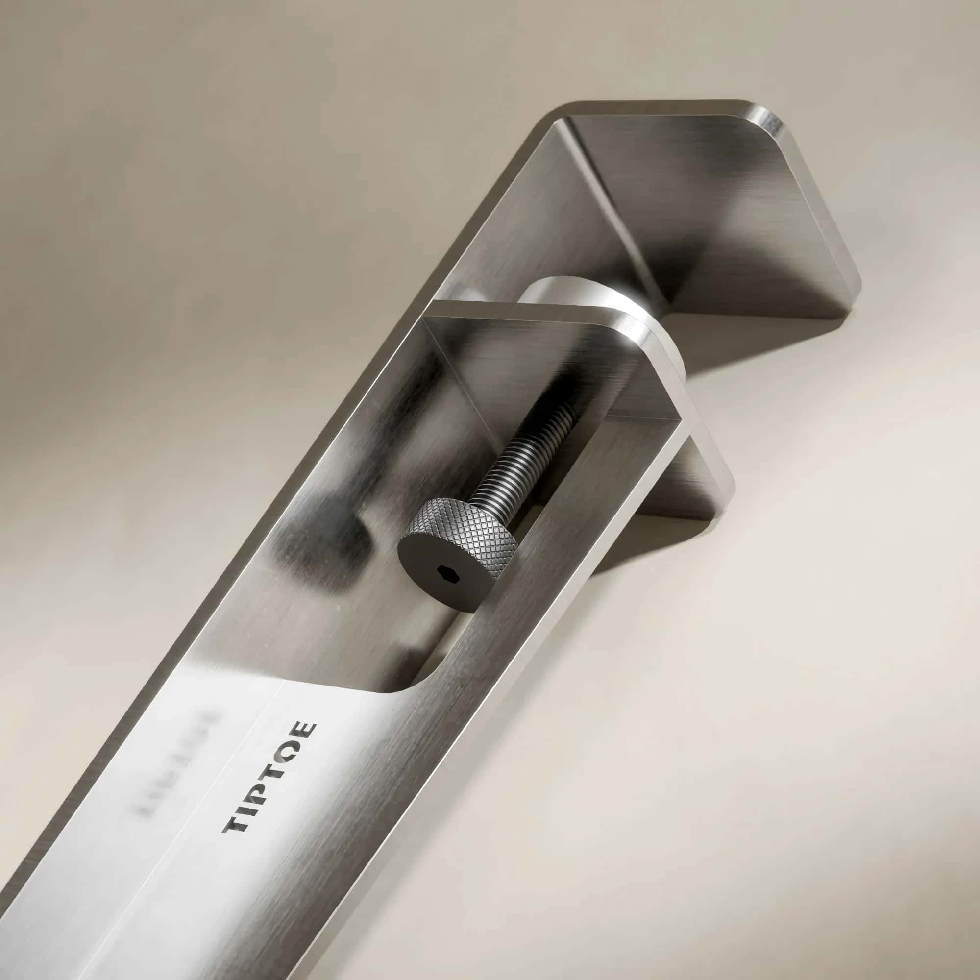 Tiptoe PLI Slim wall shelf, core edition