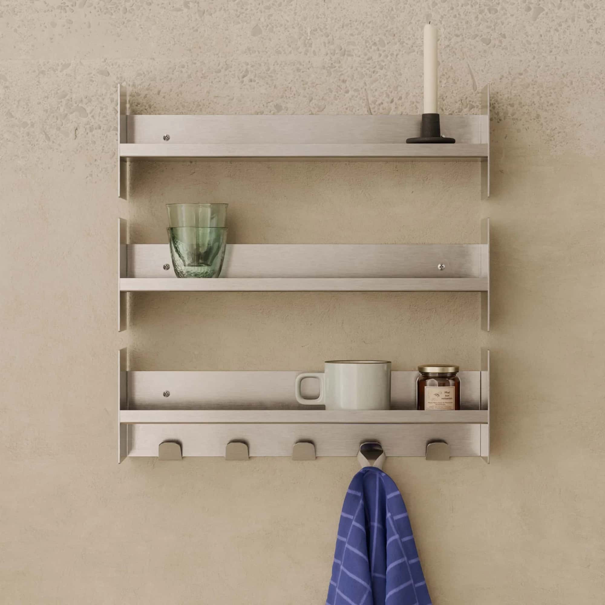Tiptoe PLI Slim wall shelf, core edition