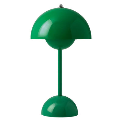 Flowerpot VP9 portable table lamp