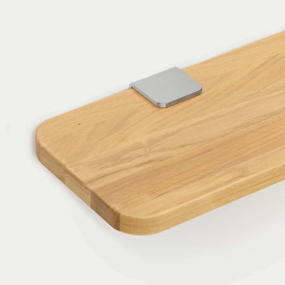 Tiptoe bracket wall shelf in solid oak, core edition