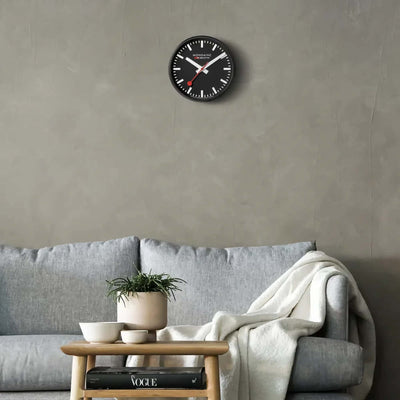Mondaine wall clock ø25, black