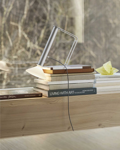 Muuto Piton rechargeable lamp