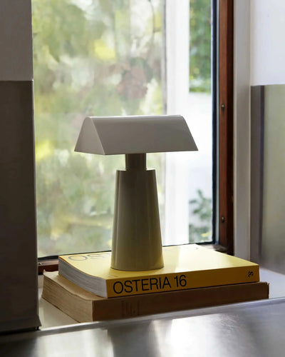 &Tradition Caret MF1 rechargeable lamp