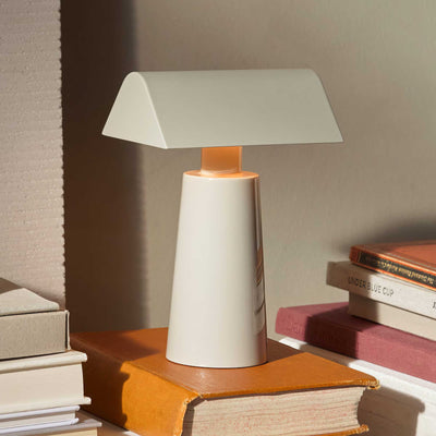 &Tradition Caret MF1 rechargeable lamp