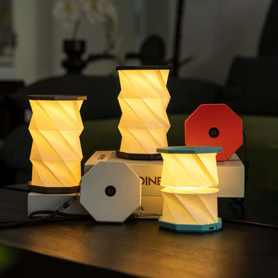 Gingko Mini Twist Hexagon light, walnut