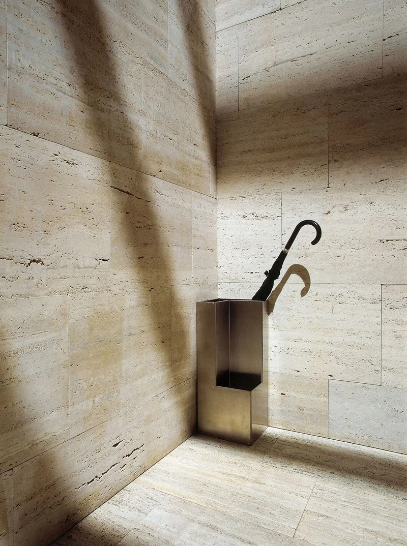 BD Barcelona Plec umbrella stand