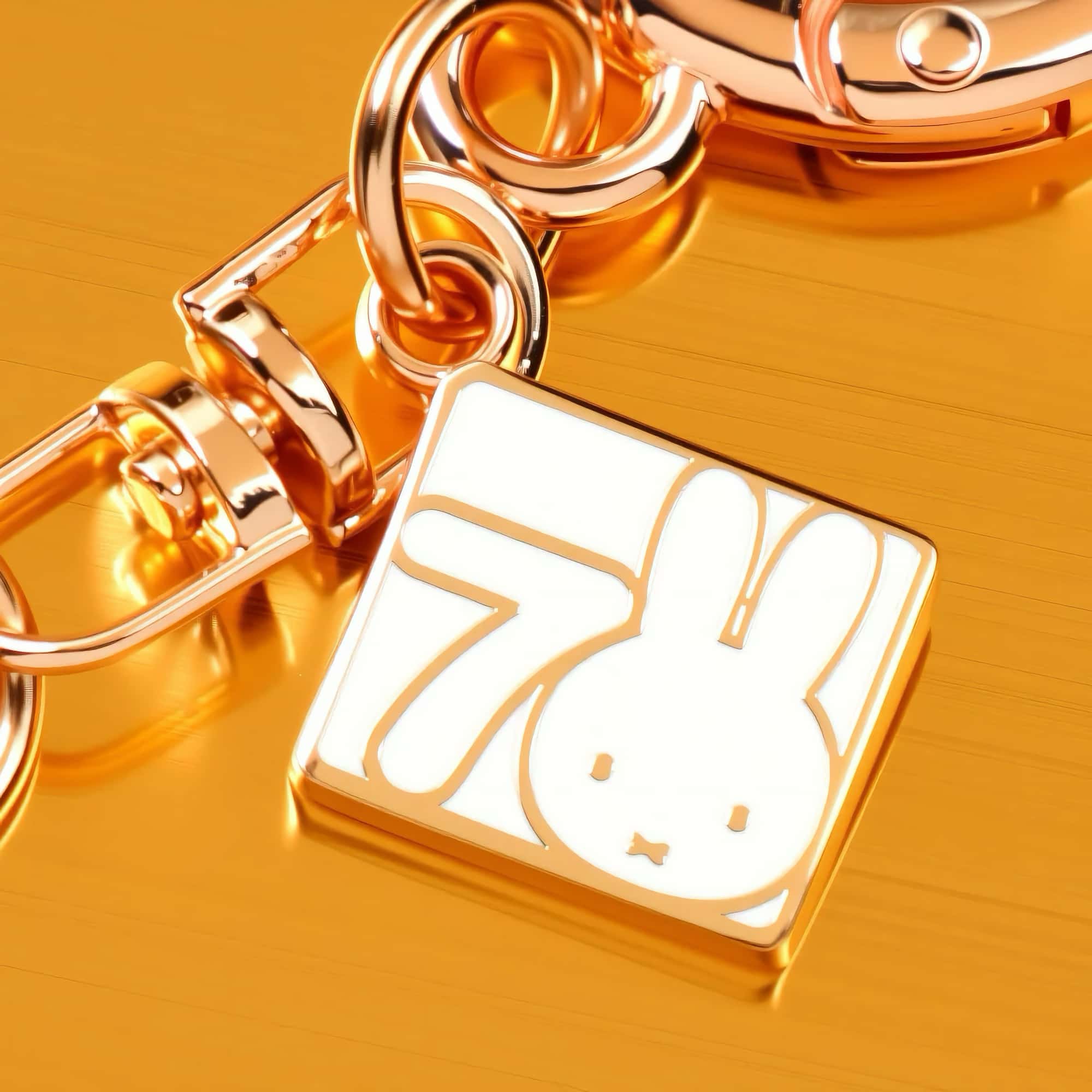 VIPO x MIFFY 70th anniversary keychain blind box
