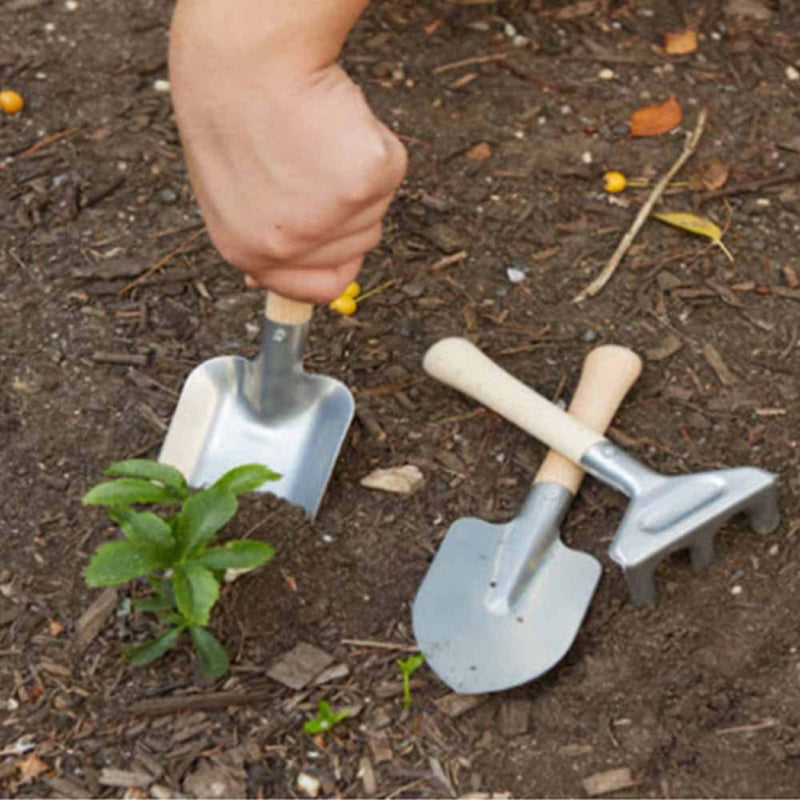 Kikkerland Gardening Tool Set
