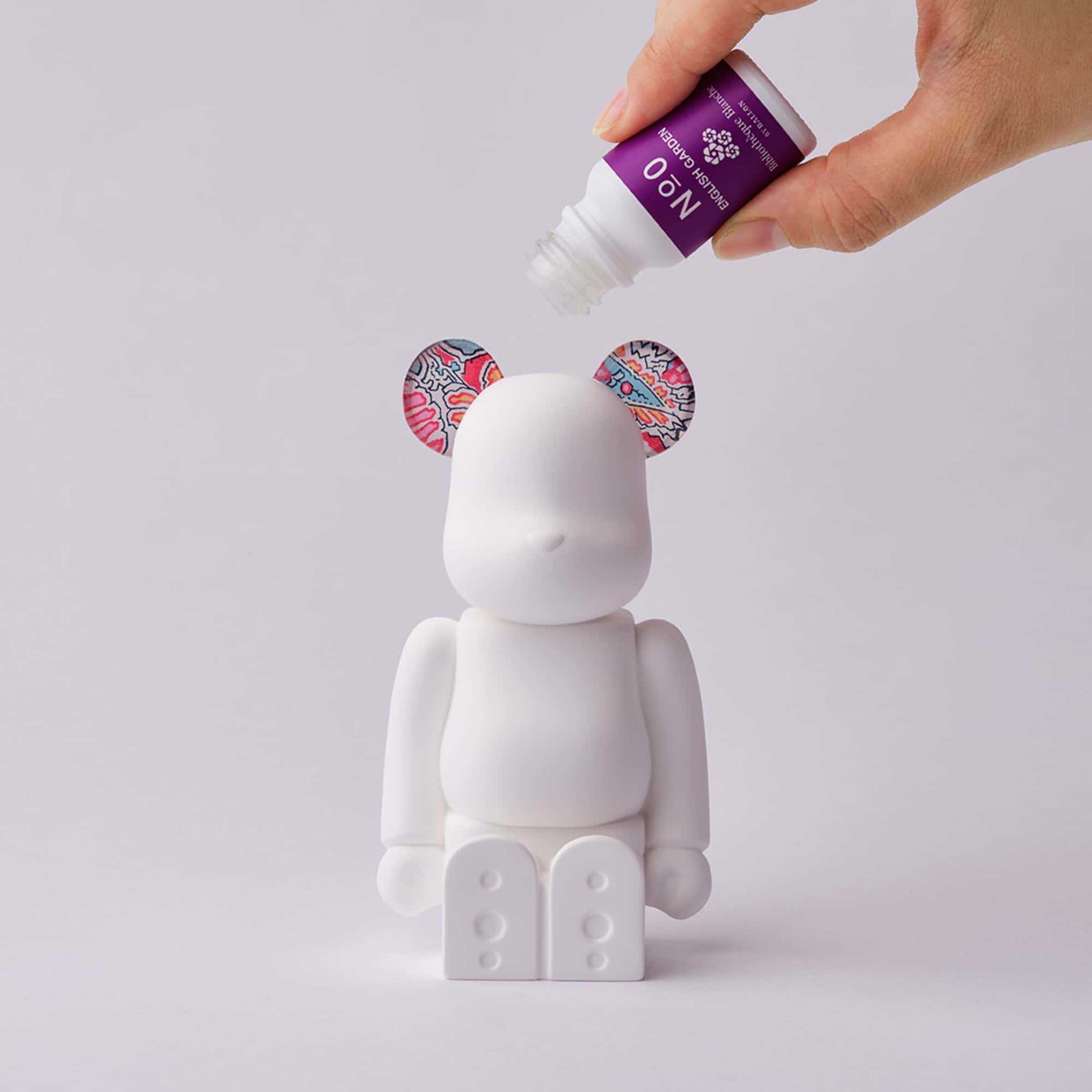 Medicom x Biblioteque Blanche Be@rbrick aroma ornament #0 Liberty Fabrics, Abbey Road Pink