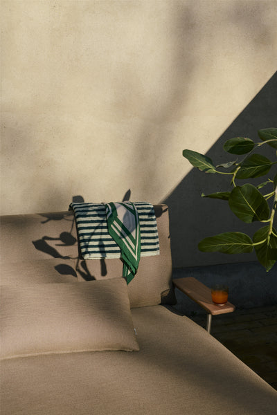 Muuto Settle lounge bed w. armrest