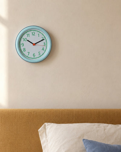 Sowden wall clock, white/blue