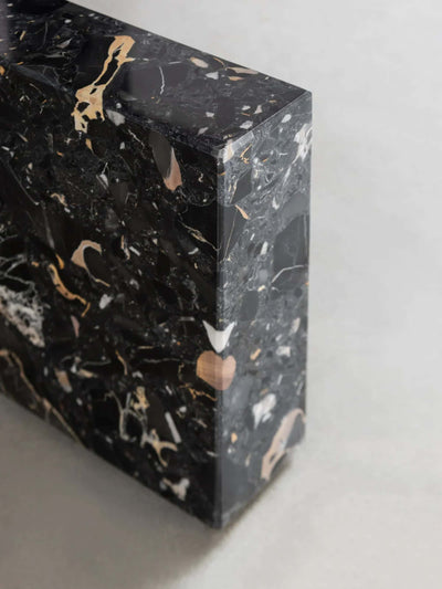 Magis Pied-à-terre round table