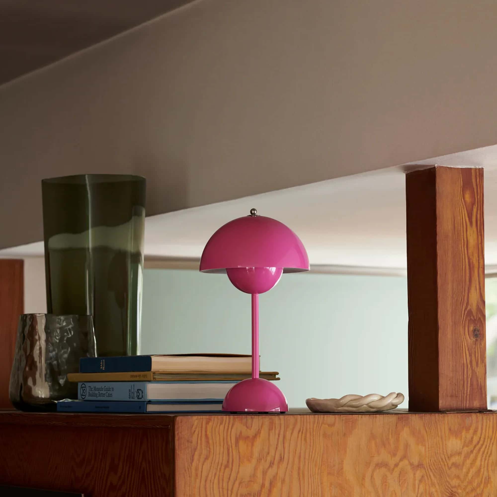 &Tradition Flowerpot VP9 rechargeable lamp