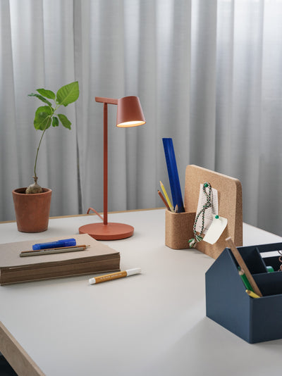 Muuto Tip Table Lamp