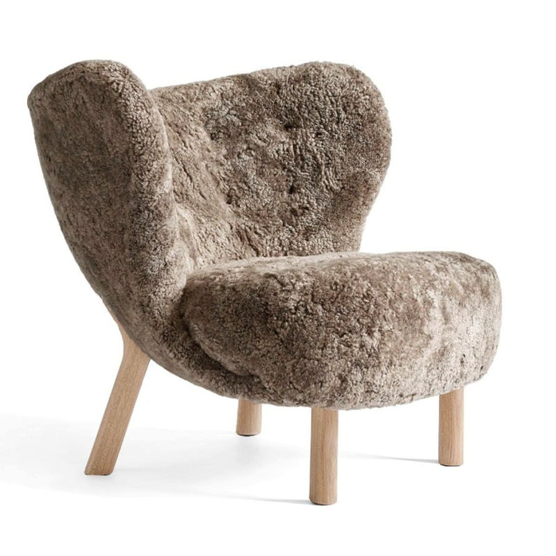 &Tradition VB1 Little Petra lounge chair, Sahara Sheepskin/white oak