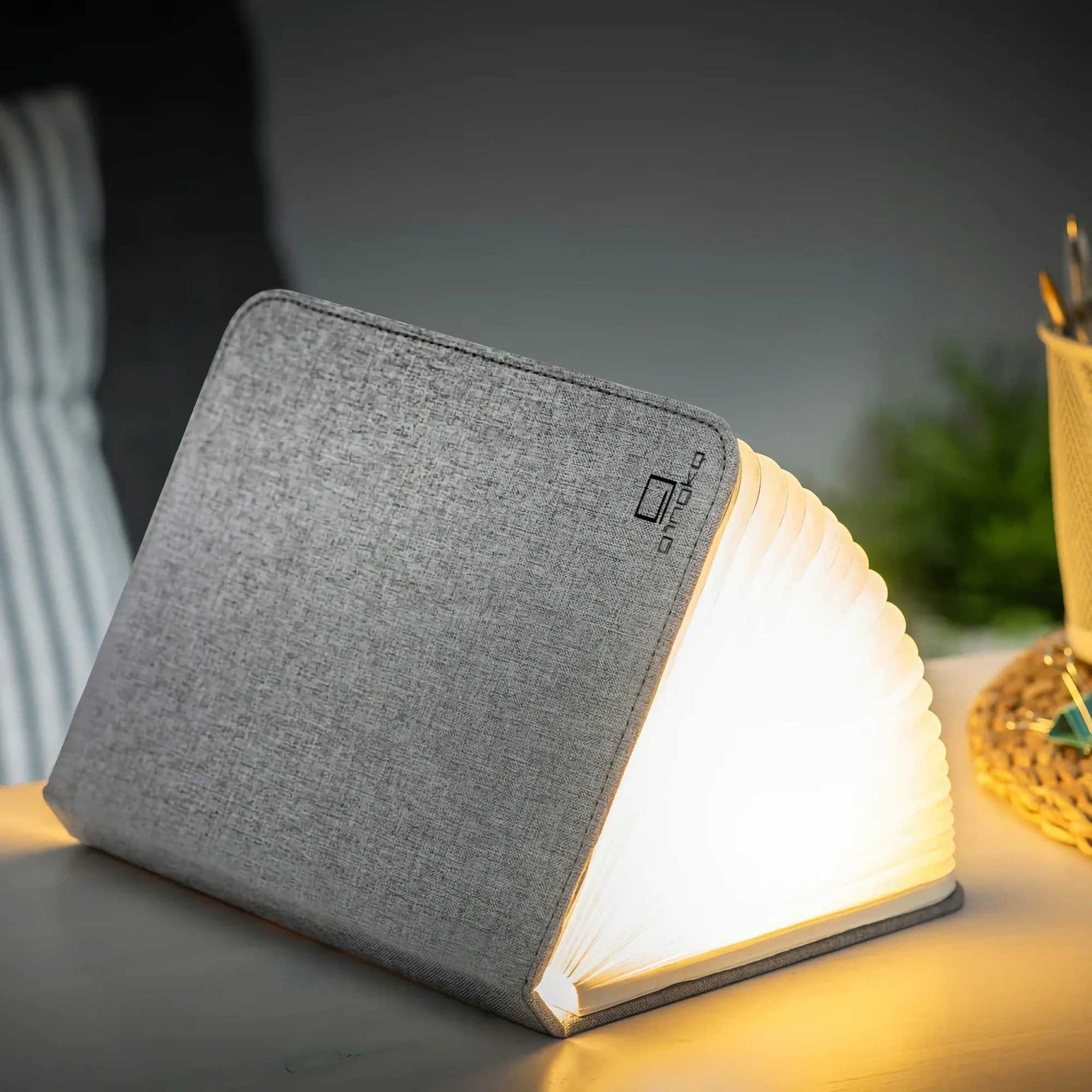 Gingko Smart Booklight Mini, urban grey fabric