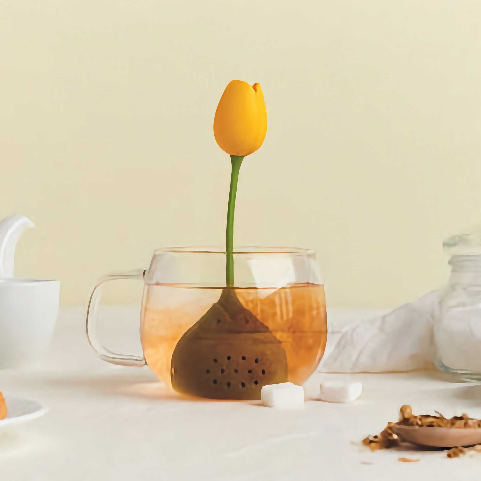 Ototo Design Tulip Tea Infuser, Yellow