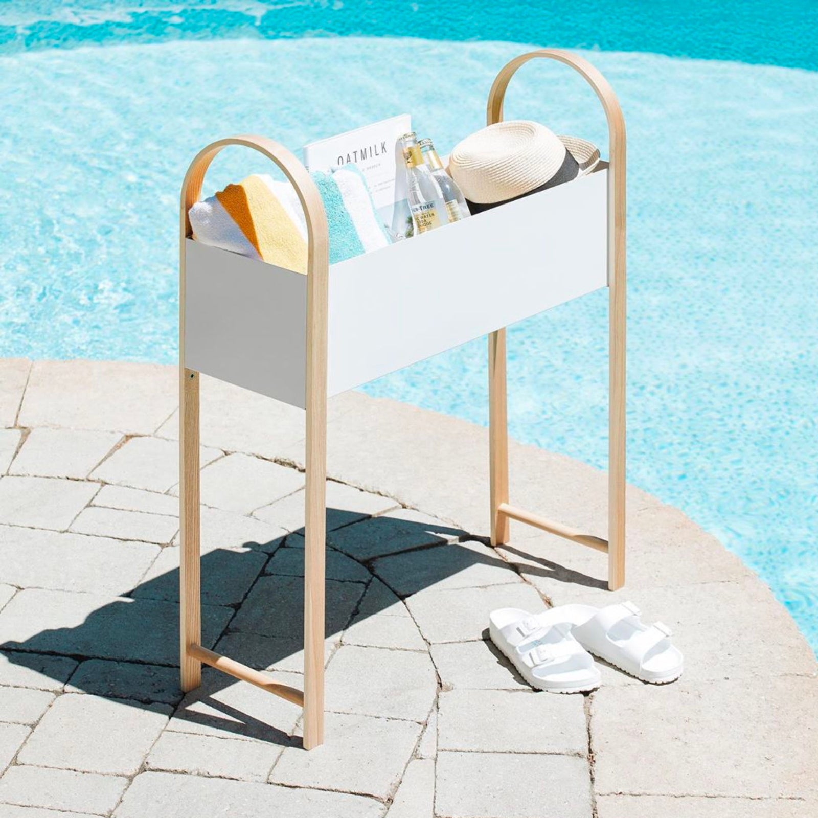 Umbra Bellwood planter, White/Natural