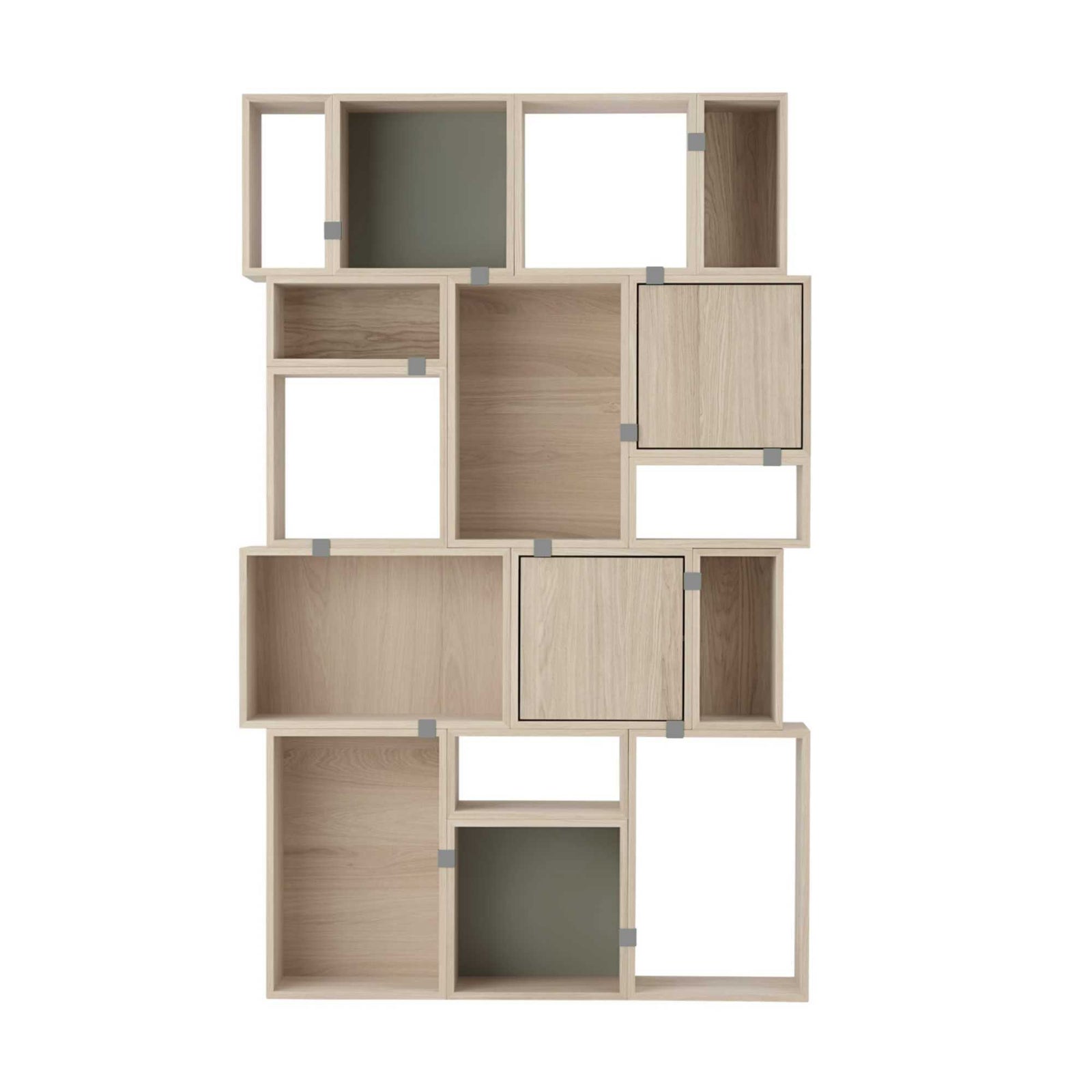Muuto Stacked shelf system configuration 4