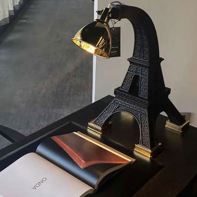 Qeeboo Paris M table lamp, black