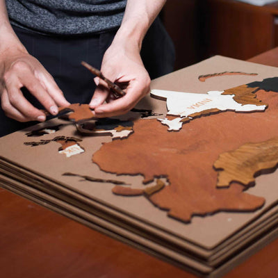 WoodPecStudio 3D wooden world map large (150x90cm)
