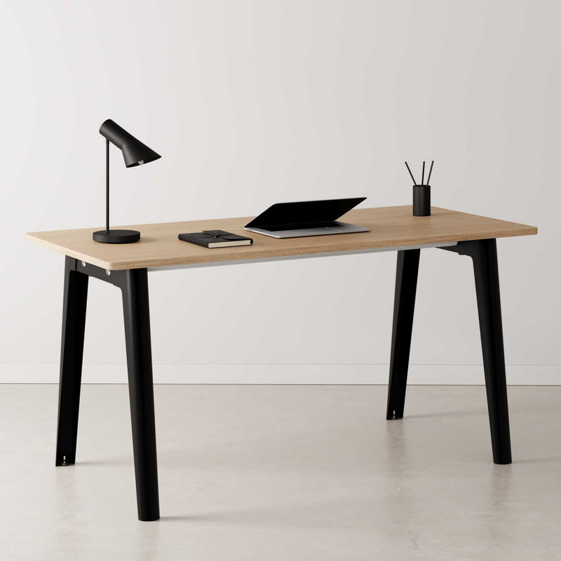 Tiptoe New Modern desk, oak/graphite black (130x70cm)