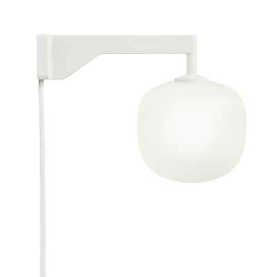 Muuto Rime wall lamp, white
