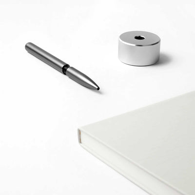 Stilform Aluminium Pen Base, silver