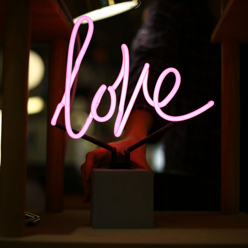 Locomocean Neon table lamp, love