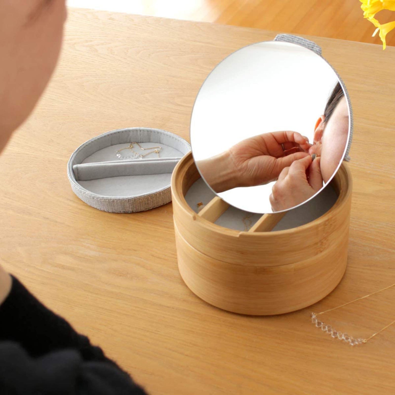 Gudee Juli jewellery box