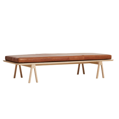 Woud Level Daybed , Oak-Nougat Leather