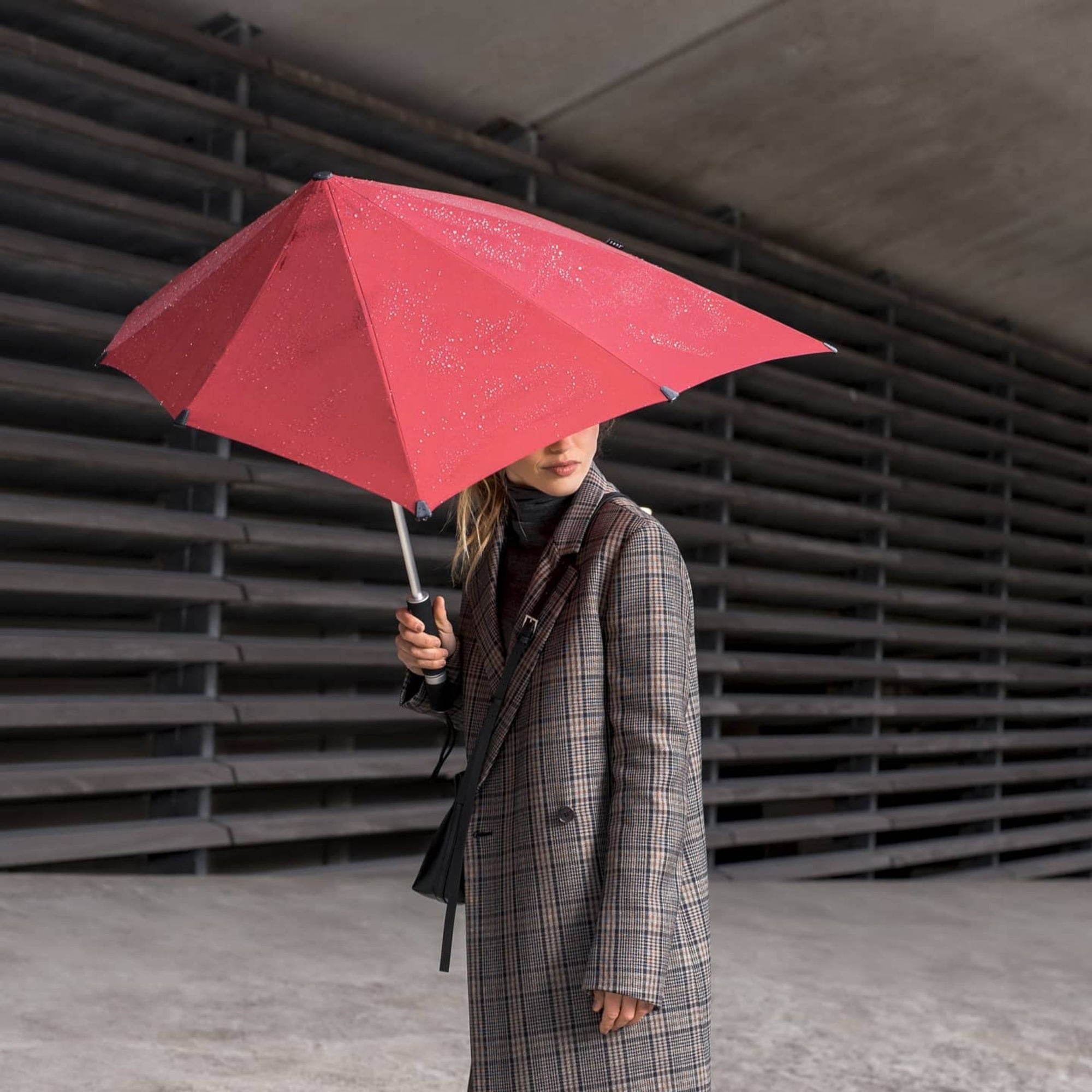 Senz° storm umbrella, passion | HOMELESS.hk