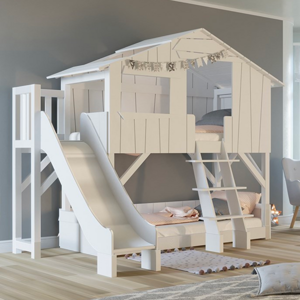 Treehouse bunk outlet bed