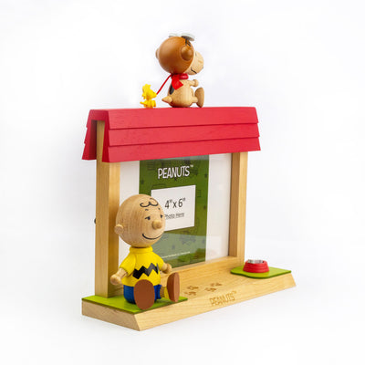 Wooderful Life wooden photo frame, snoopy w. charlie brown