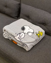Kanguru Deluxe blanket w. sleeves and pocket, snoopy (140x180 cm)
