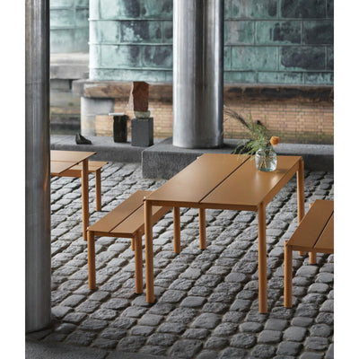 Muuto Linear Steel table (140x75 cm) (outdoor)