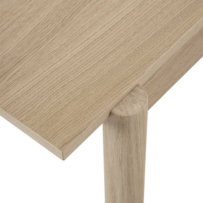 Muuto Linear Wood table, oak (260x90 cm)